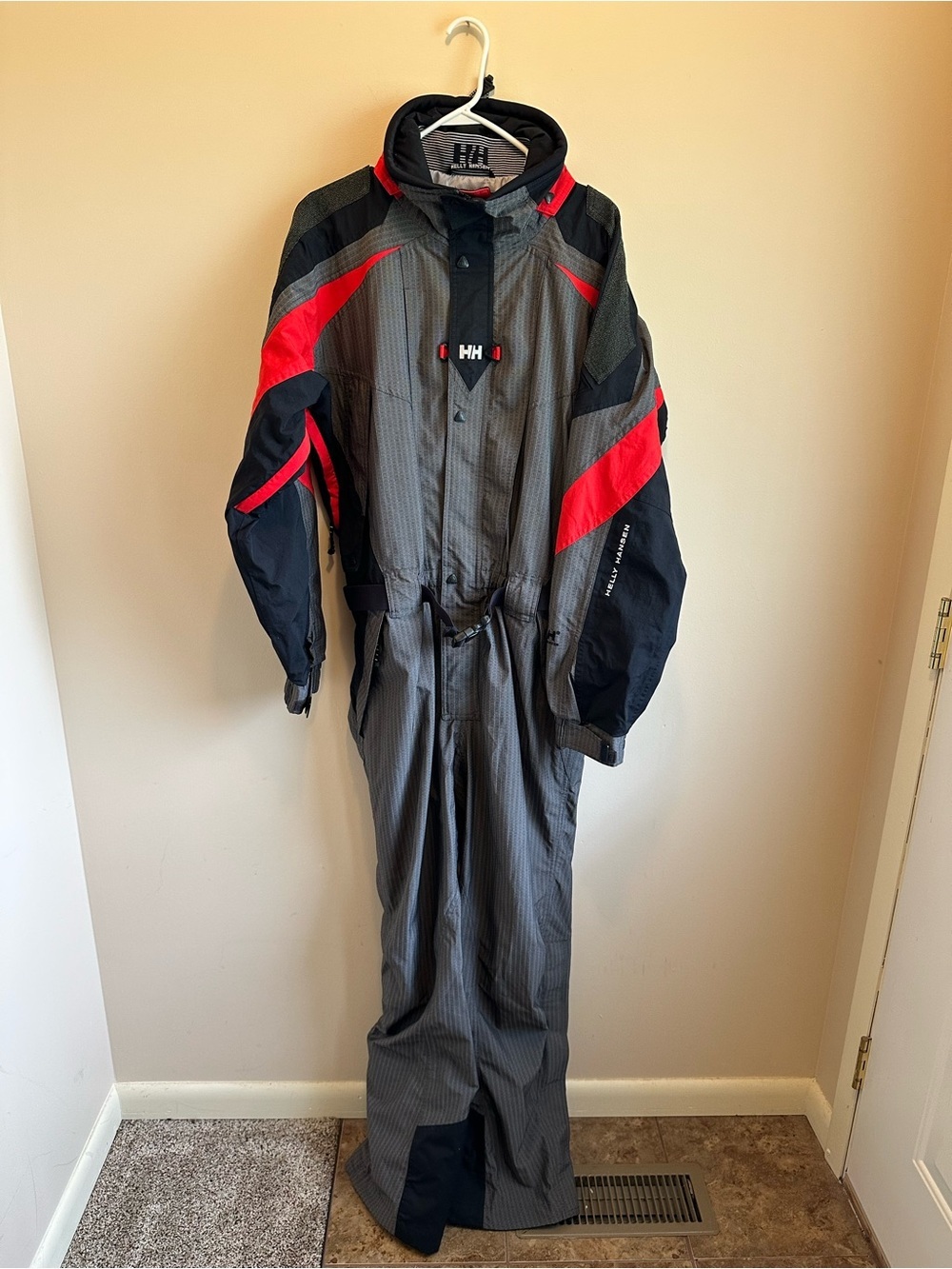 Vintage Helly Hansen Equipe Ski Suit One Piece Snowsuit Gray/Black/Red Men's L